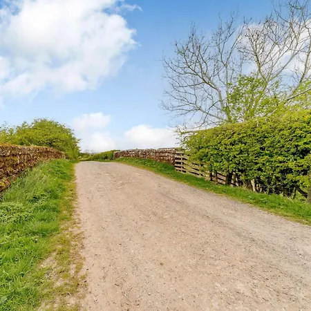 2 Bed In Appleby 87537 Long Marton